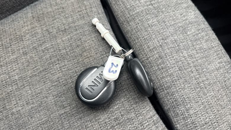 MINI Hatchback 135kW Cooper S Level 2 33kWh 3dr Auto Electric Hatchback